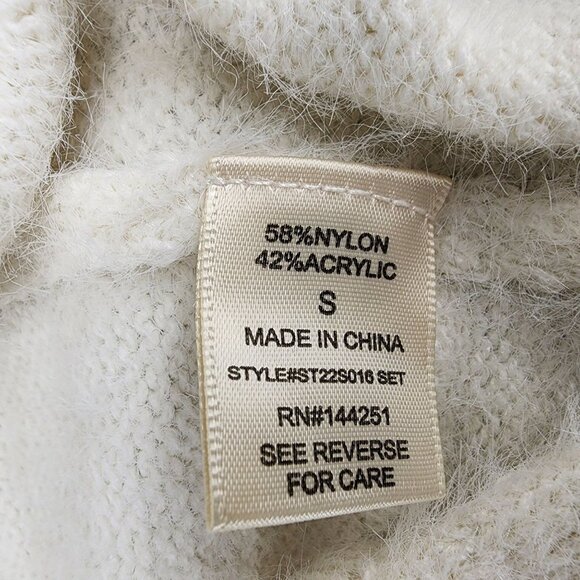 Sincerely Jules Women's Size Small Ivory Eyelash Knit Cardigan with Tank 2pc Set - Picture 5 of 13